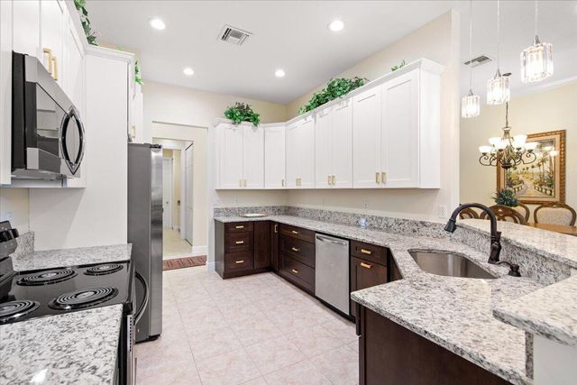9301 Briarcliff Trace, Port St. Lucie, FL 34986
