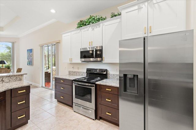 9301 Briarcliff Trace, Port St. Lucie, FL 34986