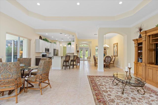 9301 Briarcliff Trace, Port St. Lucie, FL 34986