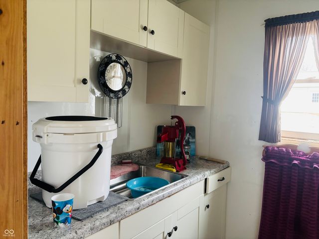 4823 W County Road 200 S, Connersville, IN 47331