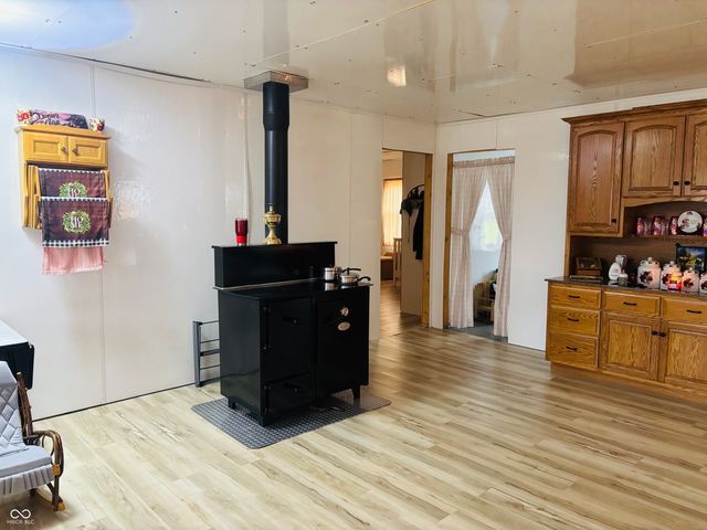 4823 W County Road 200 S, Connersville, IN 47331