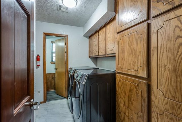 402 Ash Road, Choctaw, OK 73020