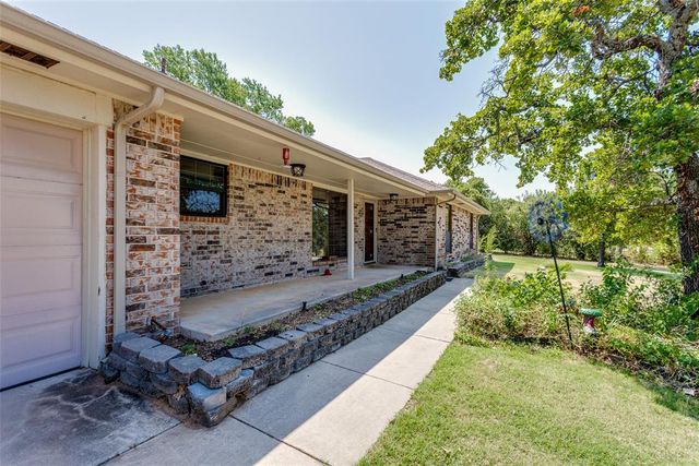 402 Ash Road, Choctaw, OK 73020
