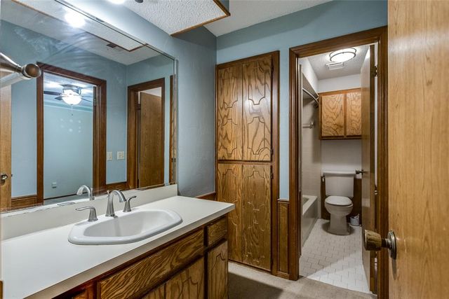 402 Ash Road, Choctaw, OK 73020