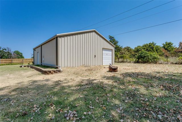 402 Ash Road, Choctaw, OK 73020