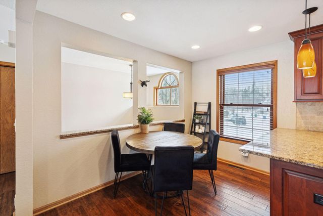 17155 Sandy Lane, Minnetonka, MN 55345