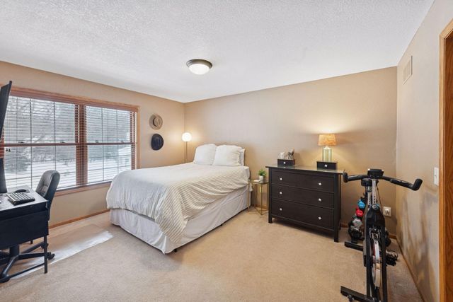 17155 Sandy Lane, Minnetonka, MN 55345