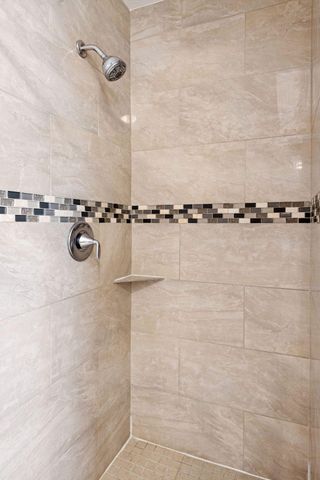 17155 Sandy Lane, Minnetonka, MN 55345