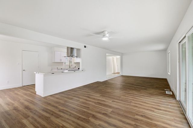 7341 Stanwood Way, Sacramento, CA 95831