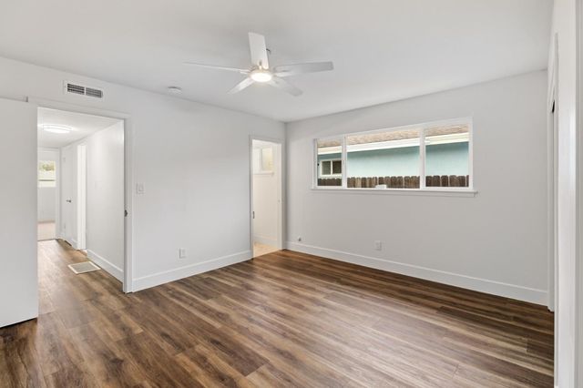 7341 Stanwood Way, Sacramento, CA 95831