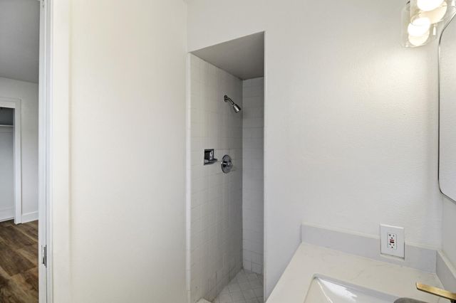 7341 Stanwood Way, Sacramento, CA 95831