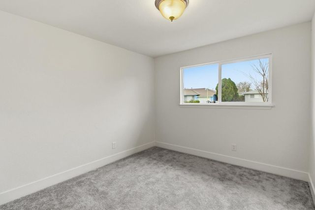 7341 Stanwood Way, Sacramento, CA 95831