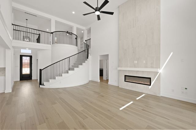 1814 Hidden Creek Drive, Midlothian, TX 76065