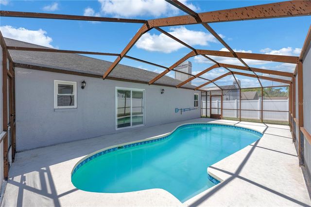 2805 TAMMARRON LANE, Brandon, FL 33511