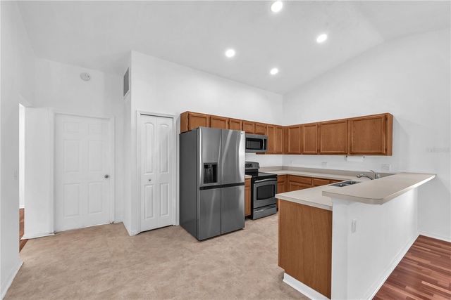 2805 TAMMARRON LANE, Brandon, FL 33511