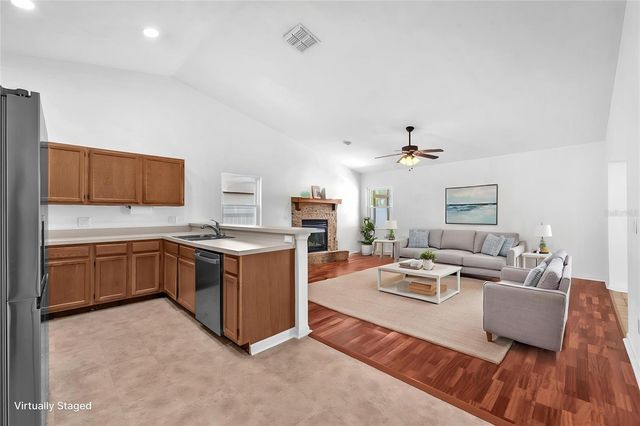 2805 TAMMARRON LANE, Brandon, FL 33511