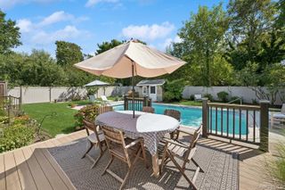 7 Linda Lane, Hampton Bays, NY 11946