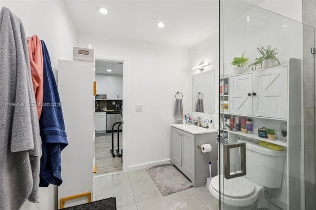 2951 NW 195th St, Miami Gardens, FL 33056