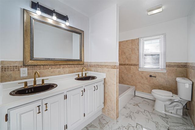 182 New York Avenue, Bay Shore, NY 11706