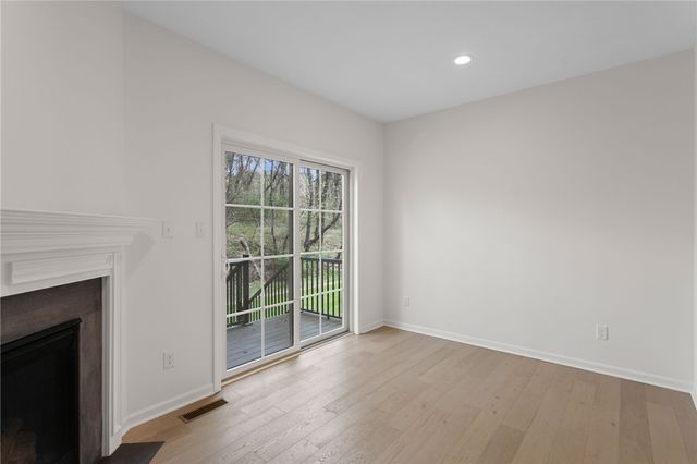 306 Thurgood Drive, Marshall, PA 15086