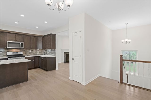 306 Thurgood Drive, Marshall, PA 15086