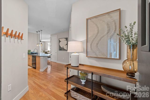 1101 W 1st Street 315, Charlotte, NC 28202