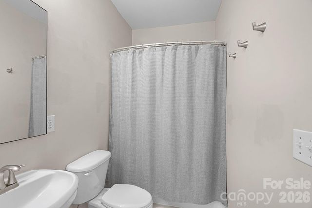 1101 W 1st Street 315, Charlotte, NC 28202