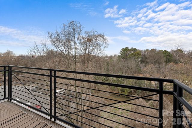 1101 W 1st Street 315, Charlotte, NC 28202