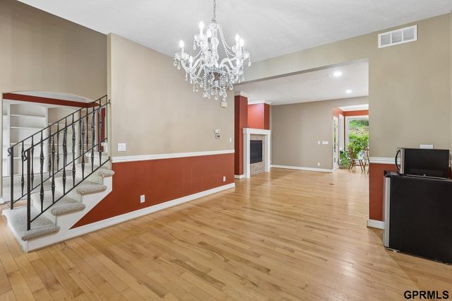 168 S 167Th Street, Omaha, NE 68118