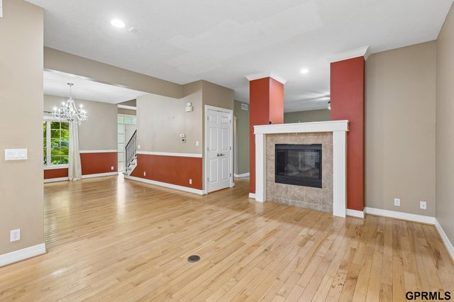 168 S 167Th Street, Omaha, NE 68118
