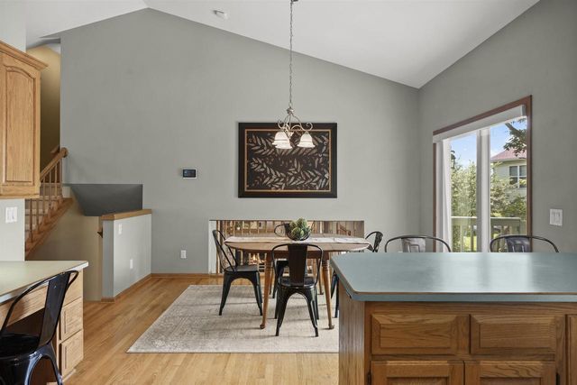 10 Byars Circle, Madison, WI 53719