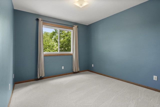 10 Byars Circle, Madison, WI 53719