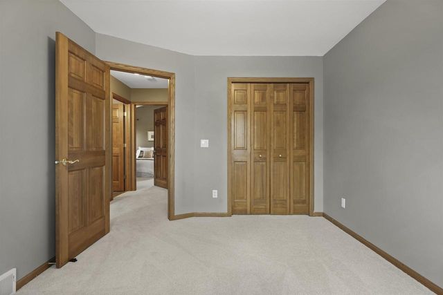 10 Byars Circle, Madison, WI 53719