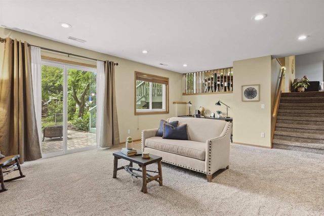 10 Byars Circle, Madison, WI 53719