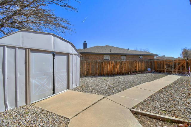 6709 Tierra Madre Court NW, Albuquerque, NM 87120