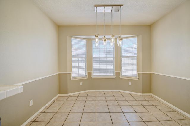 6709 Tierra Madre Court NW, Albuquerque, NM 87120