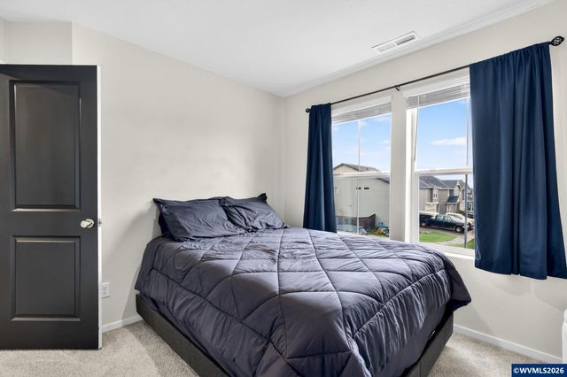 900 Ben Brown Ln, Woodburn, OR 97071