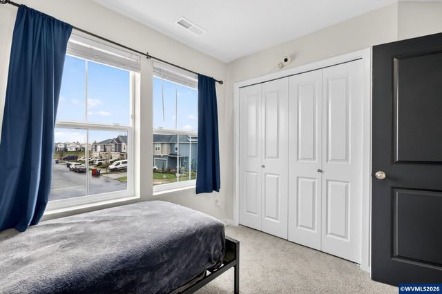 900 Ben Brown Ln, Woodburn, OR 97071