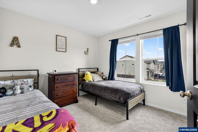 900 Ben Brown Ln, Woodburn, OR 97071