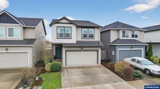 900 Ben Brown Ln, Woodburn, OR 97071