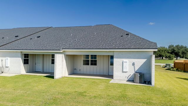 123 Emerson Drive, Houma, LA 70360
