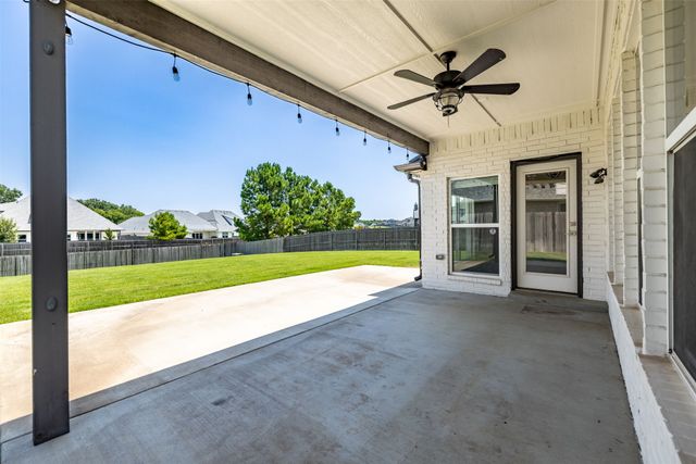 421 E 127th Place S, Jenks, OK 74037
