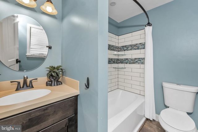 419 W KELLER STREET, Mechanicsburg, PA 17055