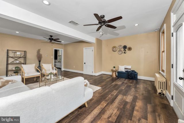 419 W KELLER STREET, Mechanicsburg, PA 17055