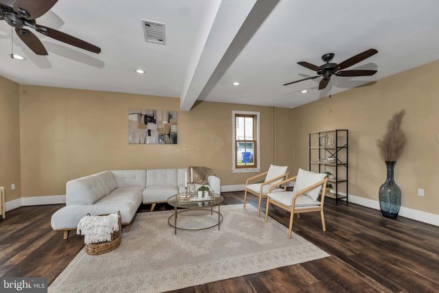 419 W KELLER STREET, Mechanicsburg, PA 17055