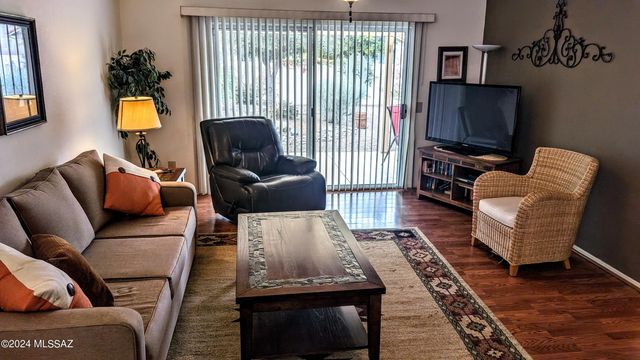 38100 S Mountain Site Drive, Tucson, AZ 85739