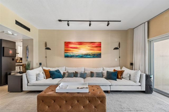 880 MANDALAY AVE N703, Clearwater Beach, FL 33767