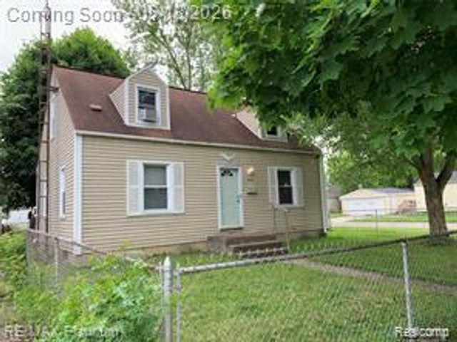 749 Crawford Street, Flint, MI 48507