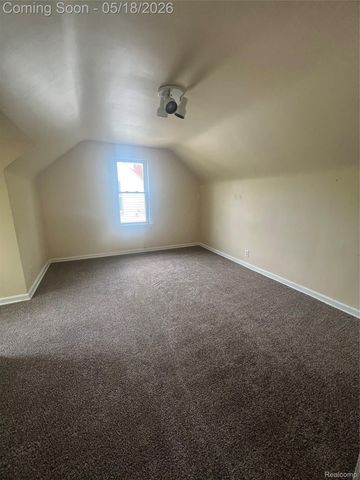 749 Crawford Street, Flint, MI 48507