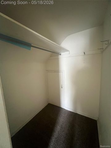 749 Crawford Street, Flint, MI 48507